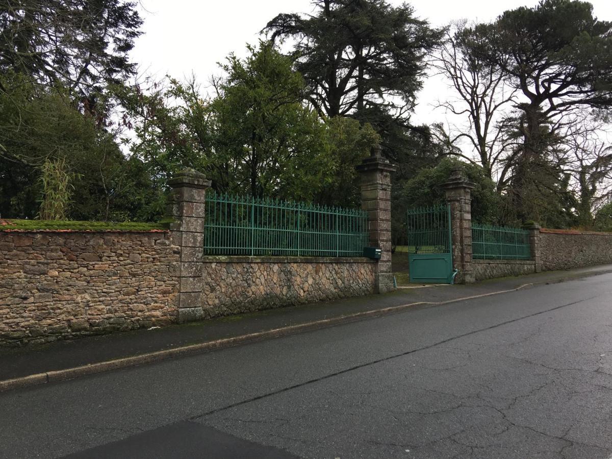 Le Chateau Des Tourelles En Vendee La Gaubretiere Εξωτερικό φωτογραφία
